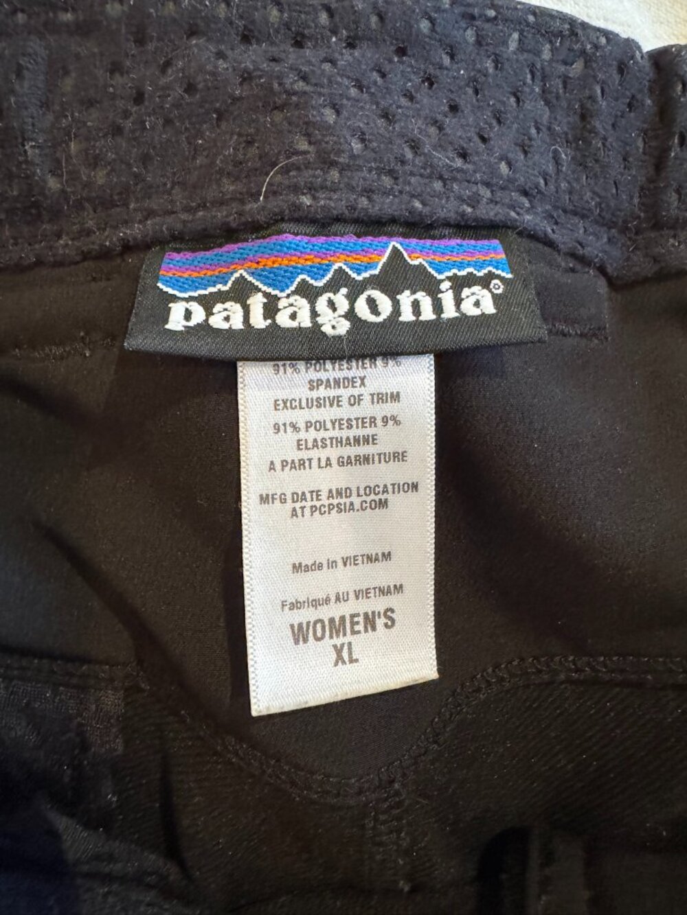 Patagonia Women's Soft Shell Pants XL Black - Picture 5 of 7